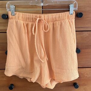 Gilli High Waist Peach Shorts Lined NWT